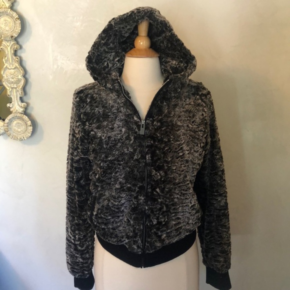 YMI Brown Tones Faux Fur/Plush Zip up hooded coat Size Large